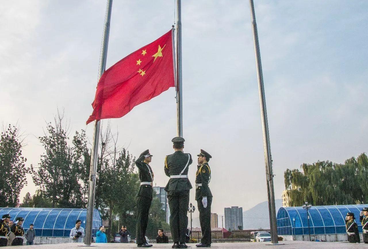 探索邱淑贞阻拦18岁女儿当明星,她为何会有这样的举动呢?,级别最高的知识星球